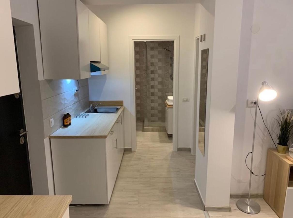 Retreat Luxury Apartment Near Presidential Palace Bükreş Dış mekan fotoğraf