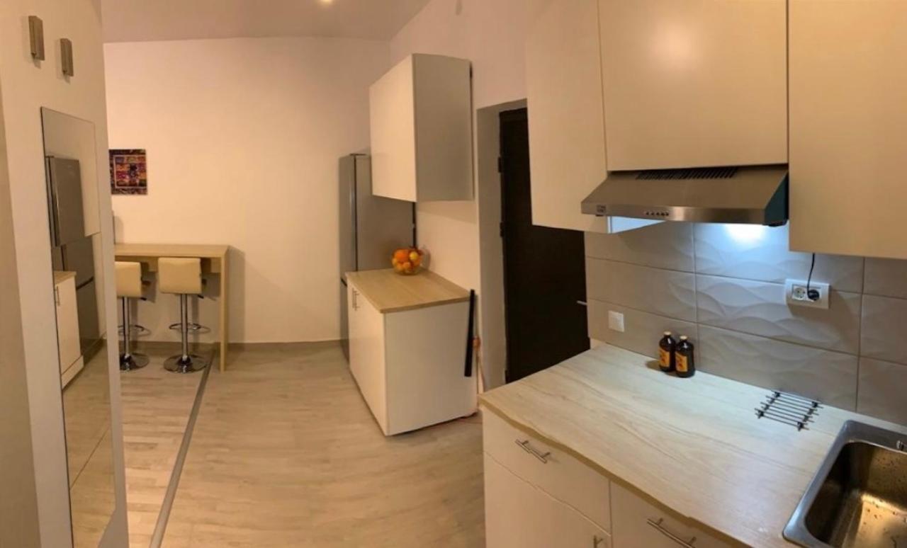 Retreat Luxury Apartment Near Presidential Palace Bükreş Dış mekan fotoğraf